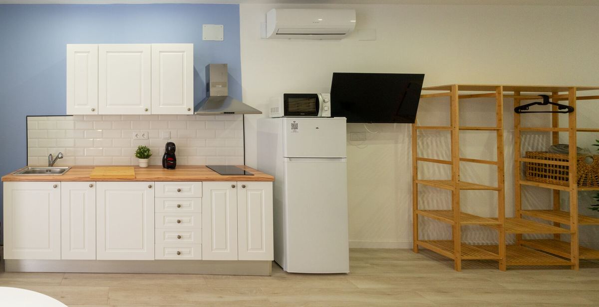 Fully equipped kitchen