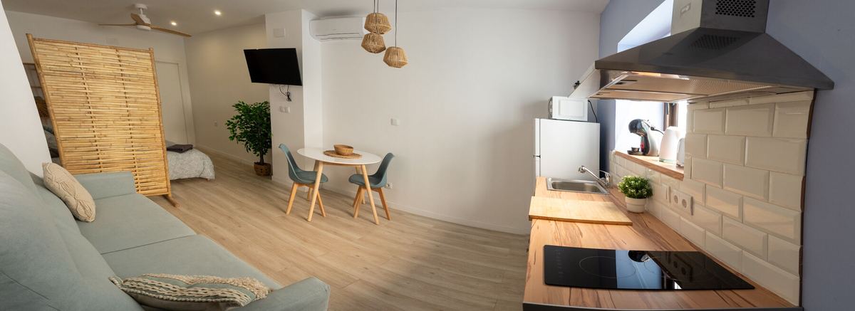 Fully equipped kitchen