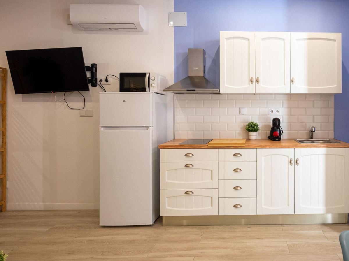 Kitchen and TV